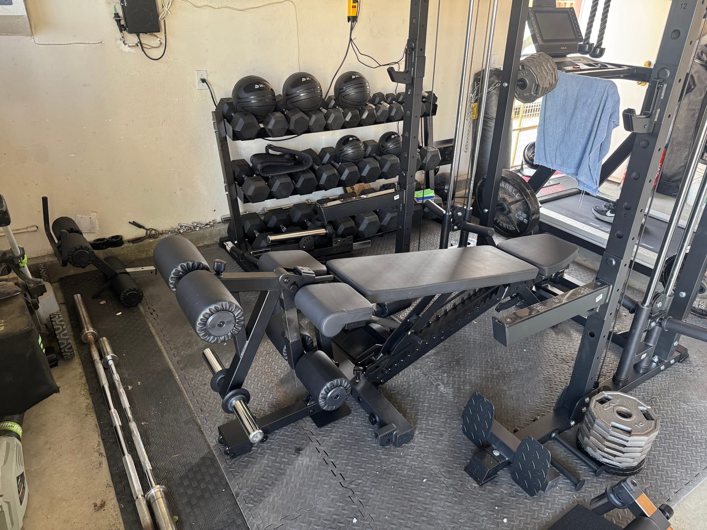 Customer photo review of APEX ADJUSTABLE BENCH