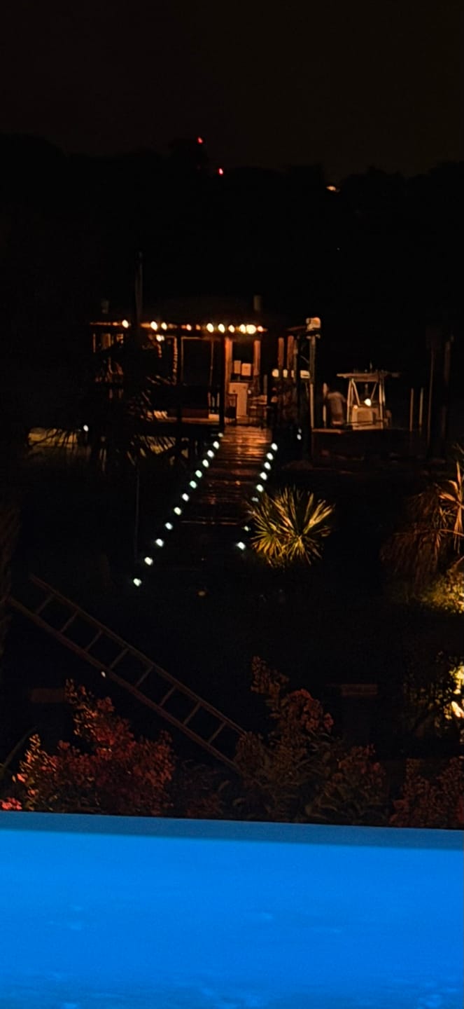 Customer photo review of TSUN Grey Shell White Solar Deck Lights