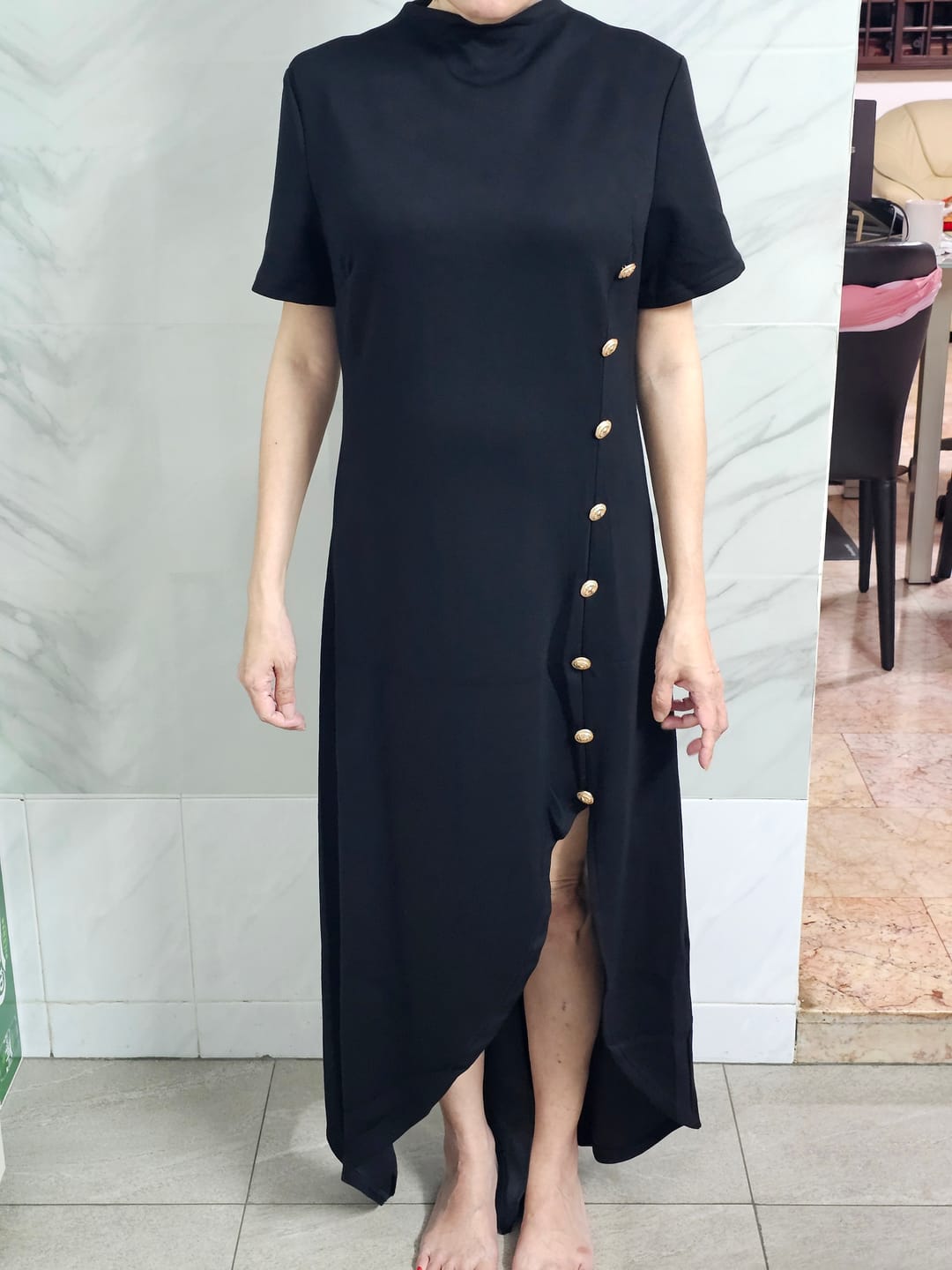 Customer photo review of High-low Short Sleeves Buttoned Solid Color Round-neck Maxi Dresses