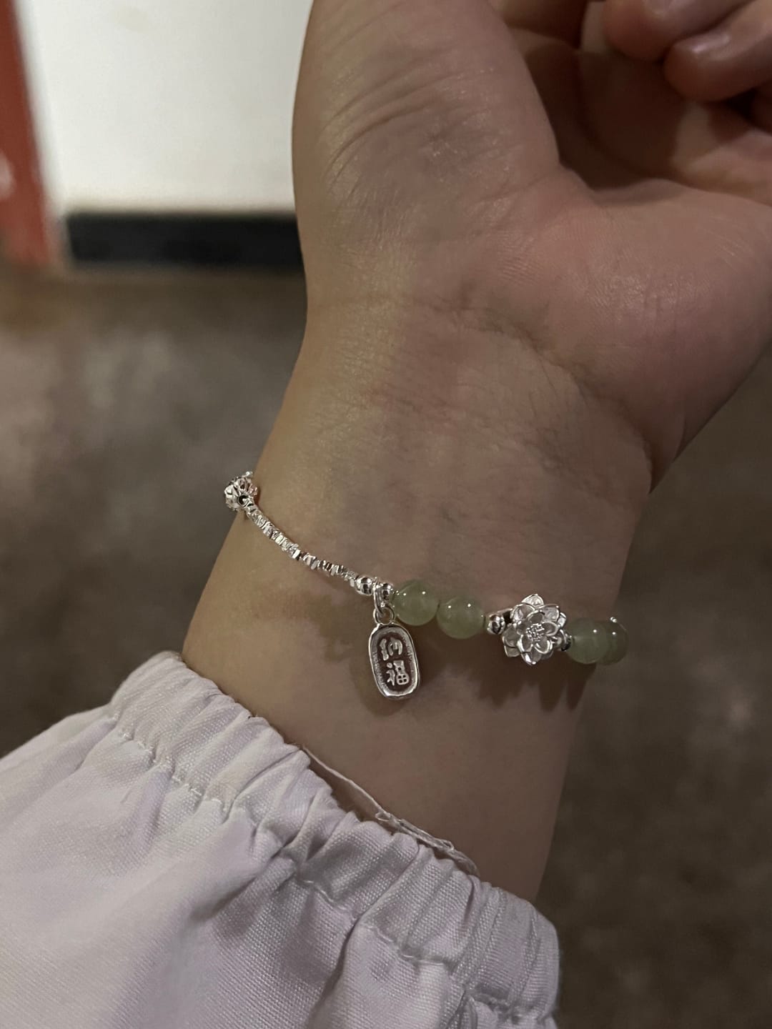 Customer photo review of Hehua Hetian Jade Bracelet