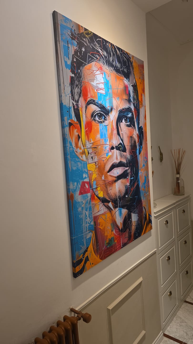Customer photo review of Cristiano Ronaldo