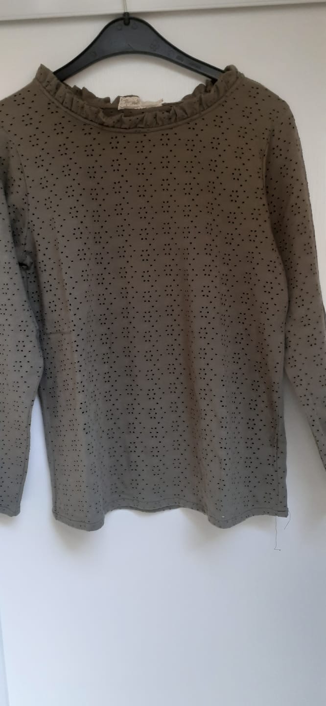 Customer photo review of Blouse  Clarisse - Jersey brodé kaki