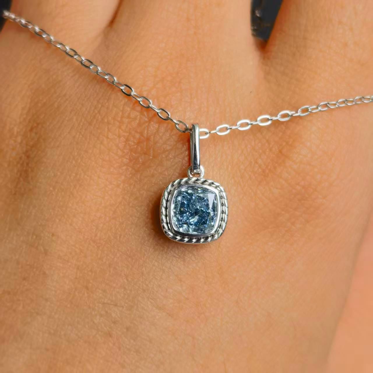 Customer photo review of DovEggs 1.060ct Cushion F.V.Blue VVS2-LAB GROWN DIAMOND-LRF182A4