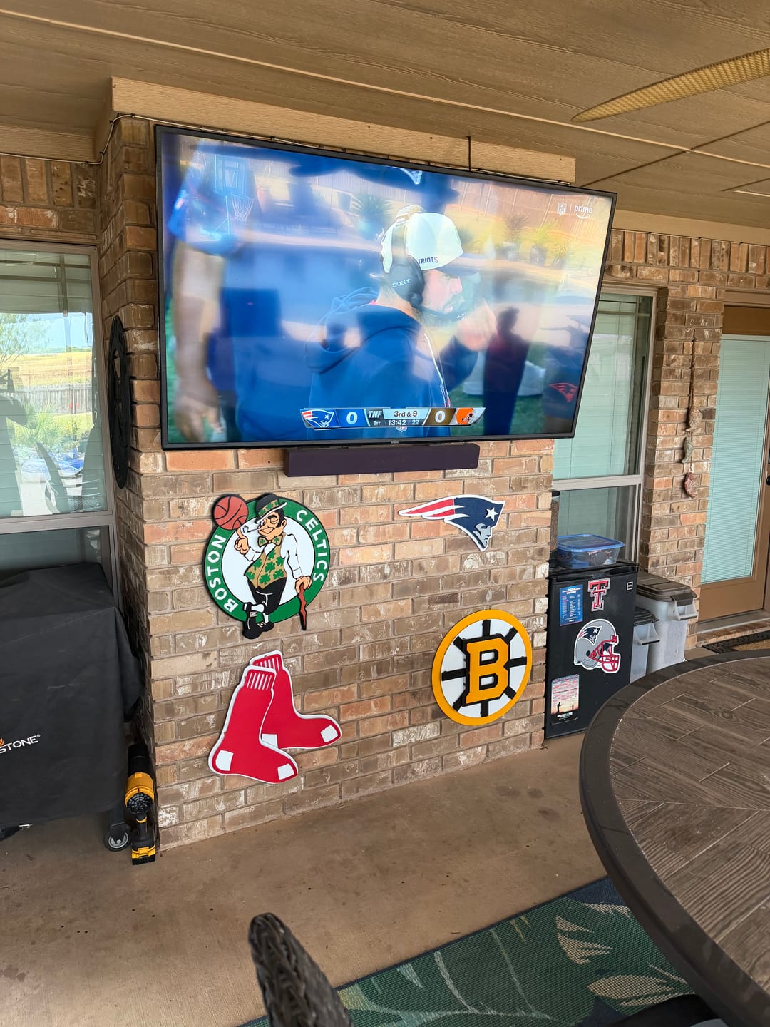 Customer photo review of Boston Bruins NHL 3D Vintage Metal Wall Art