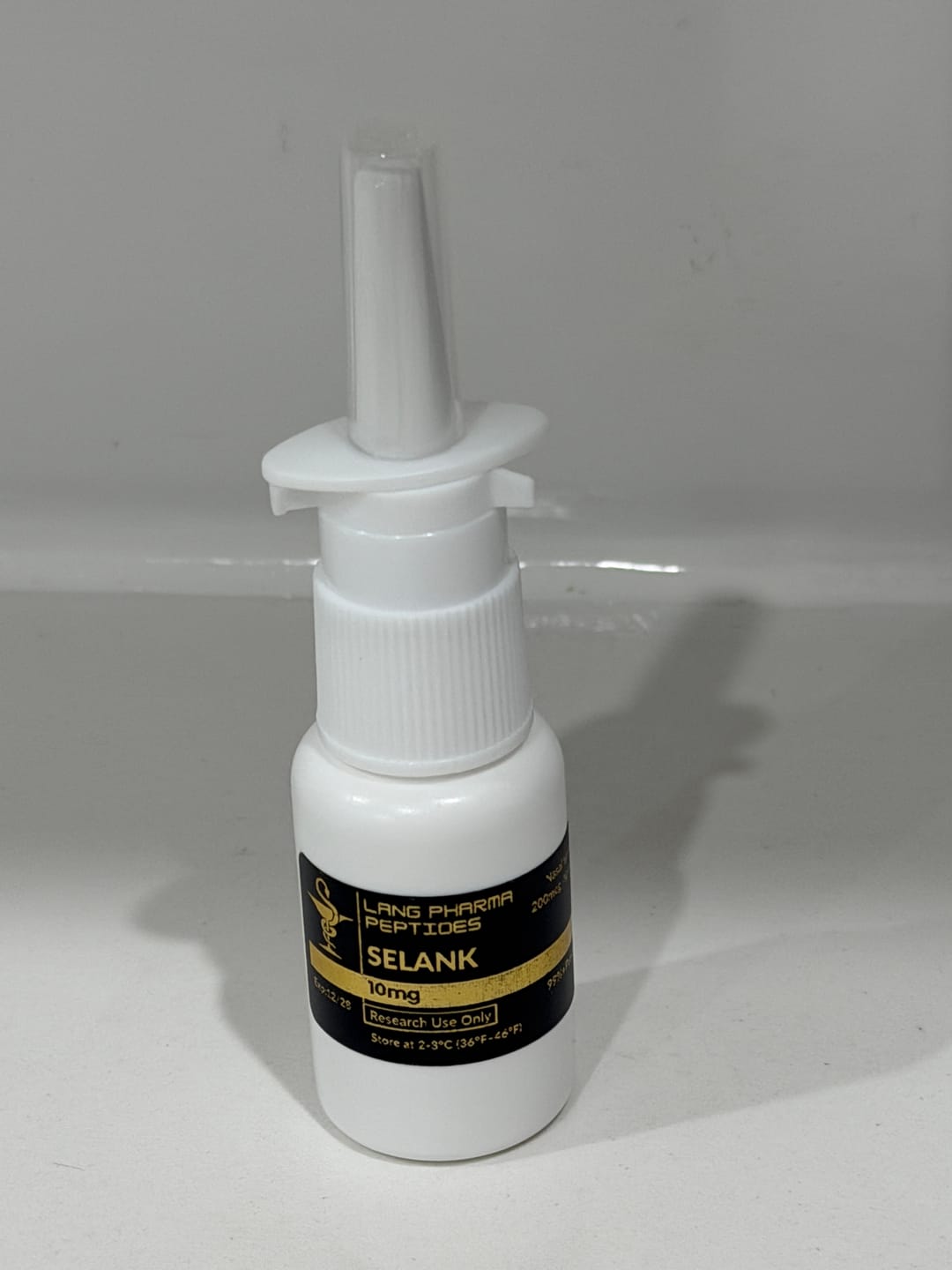Customer photo review of NIIMBOT M2 Black & Gold Label Printer Set: Supports Smart Color Printing Ideal for Various Vial Bottles and Vial Applications