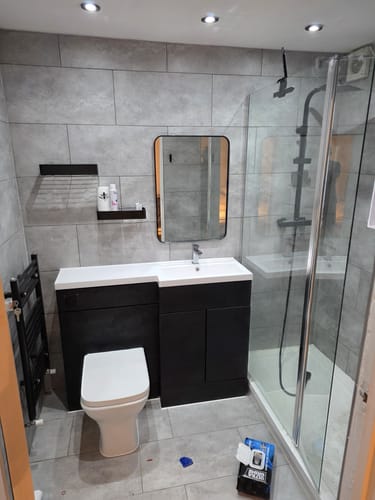 Customer photo review of Parkhouse 1200mm L Shape Combination Basin and WC Unit - Charcoal Black