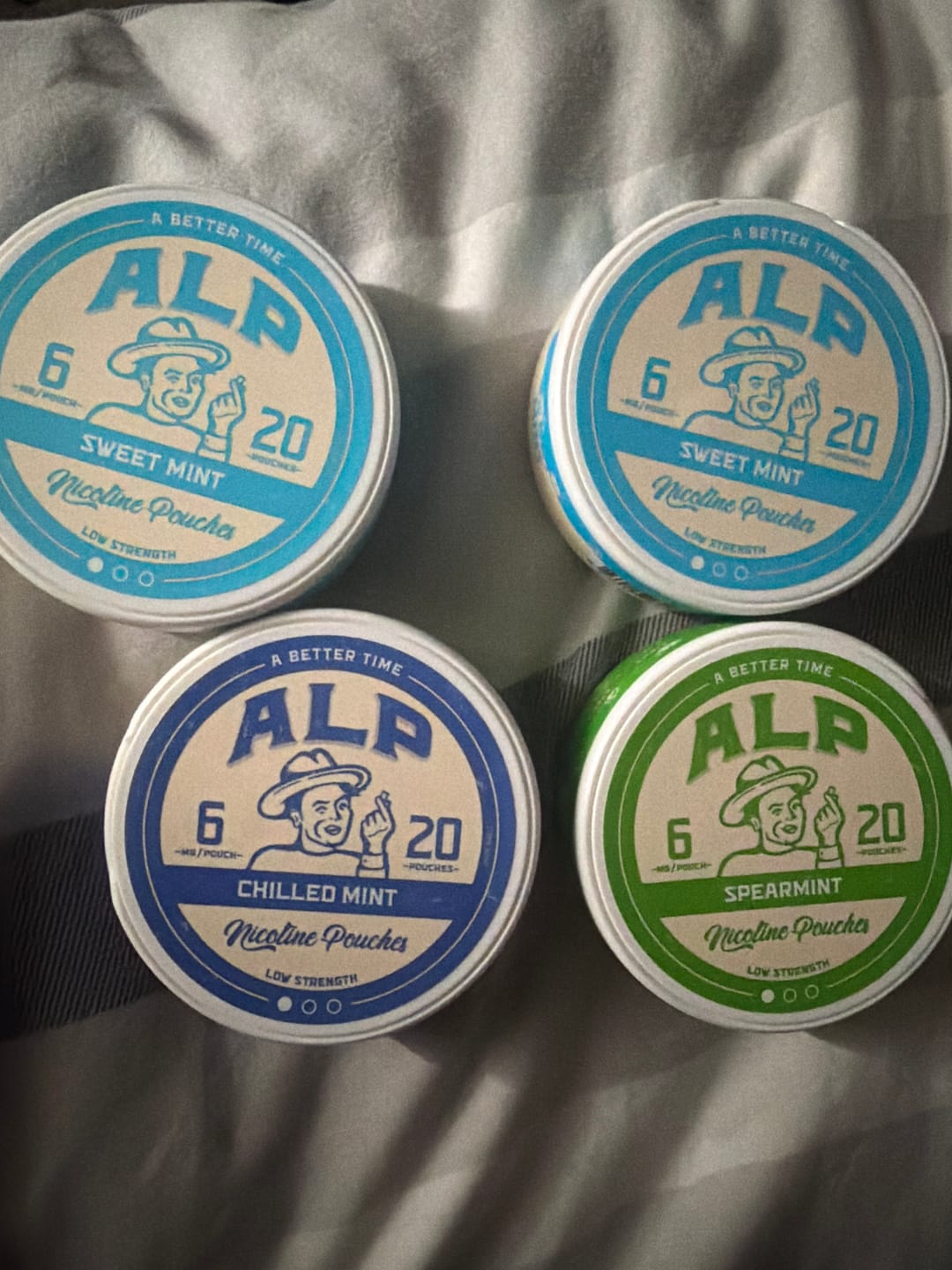 Customer photo review of Frostbite Nicotine Pouches