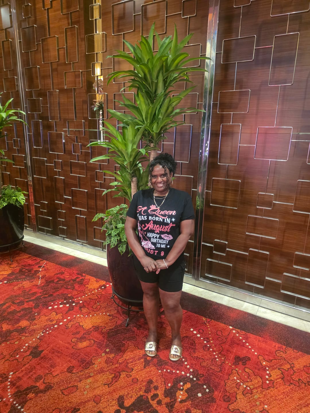 Customer photo review of 9TH AUGUST QUEEN UNISEX SHIRT