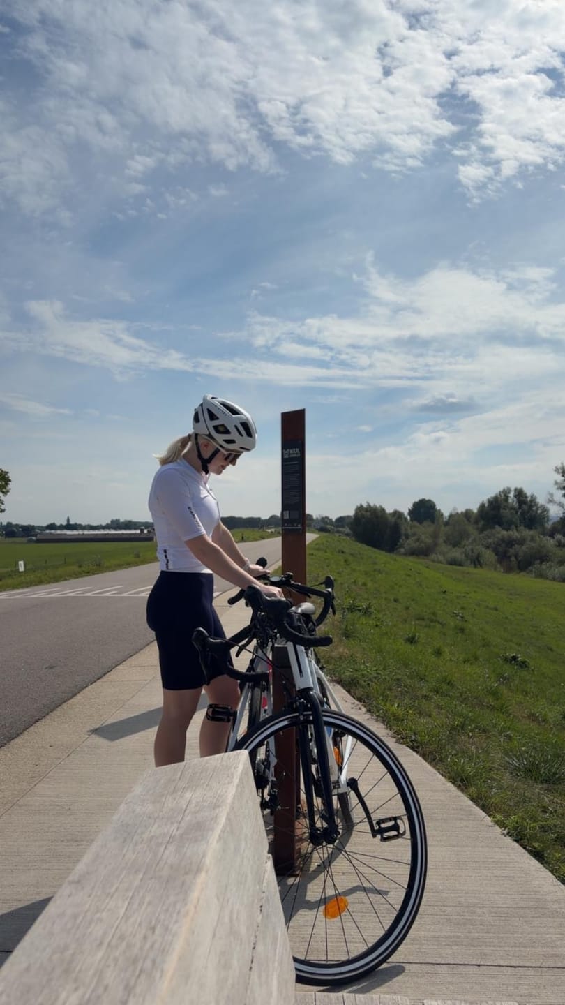 Customer photo review of LIFTTINT 2.X BIB SHORTS – BLUE