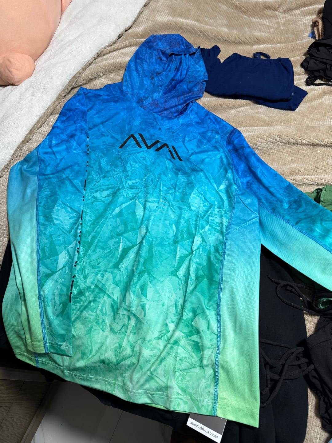 Customer photo review of GT 2.0 Hooded Long Sleeve Performance Shirt
