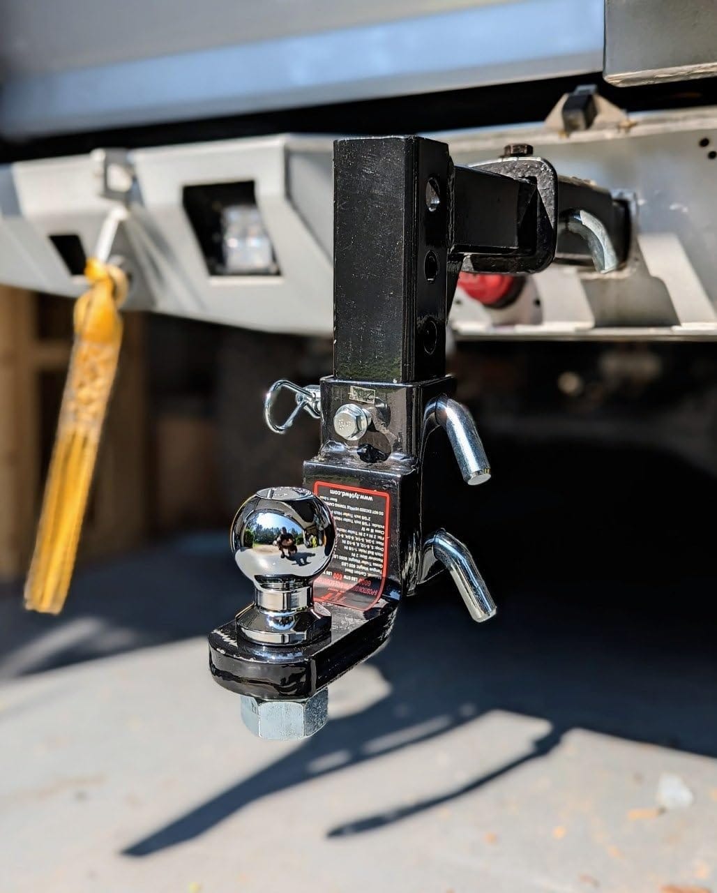Customer photo review of TYT Adjustable Trailer Hitch Ball Mount with 2 inch Ball