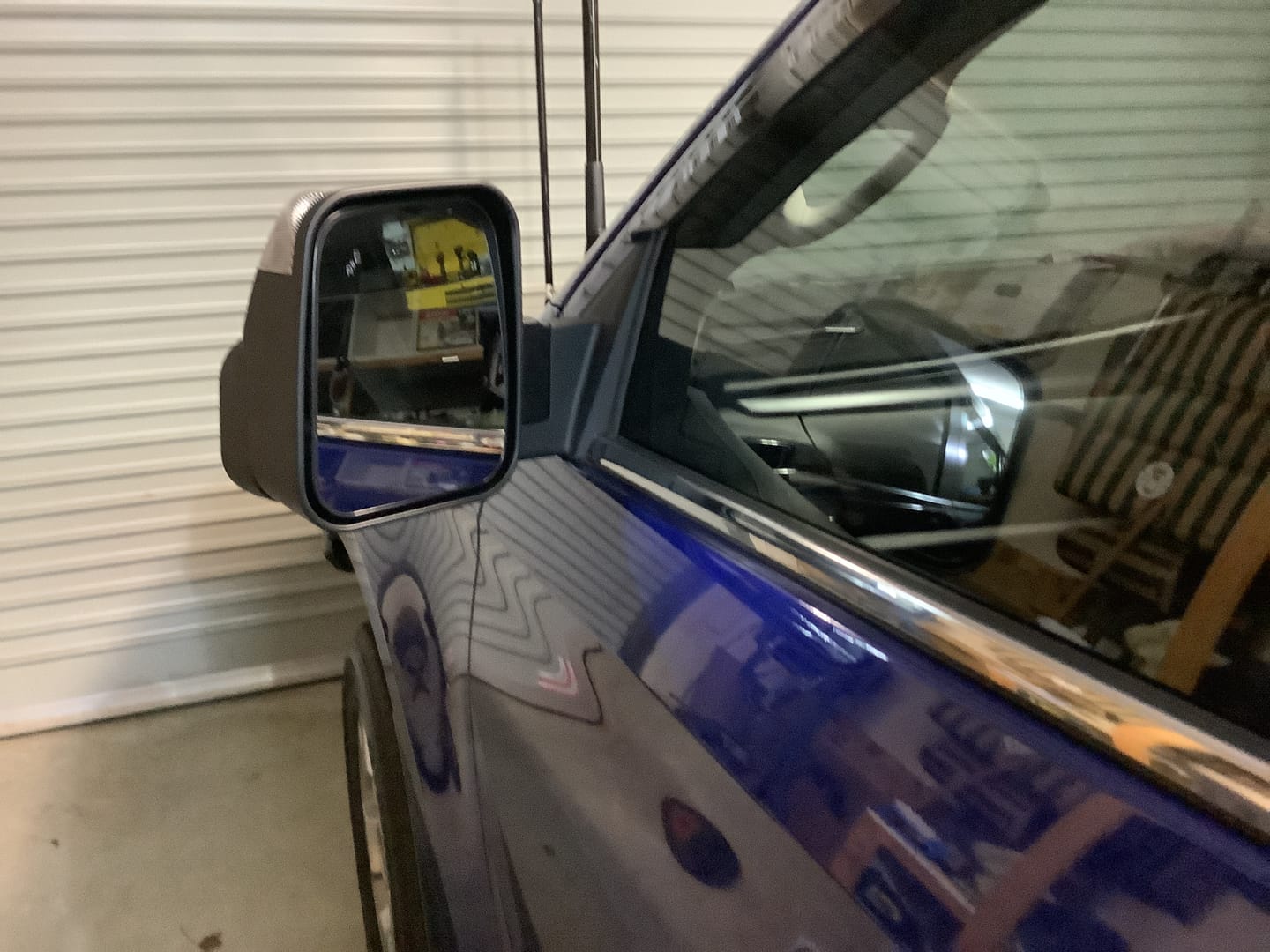 Customer photo review of MSA 4X4 Power Fold Towing Mirrors Isuzu D-Max September 2020-Current - TM950