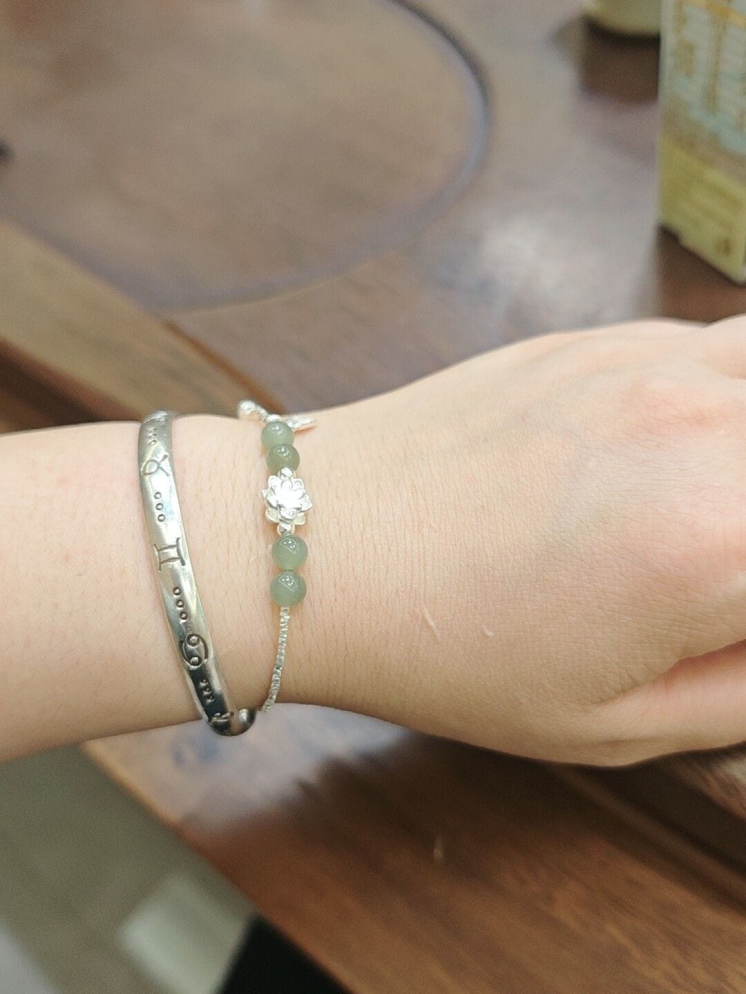 Customer photo review of Hehua Hetian Jade Bracelet
