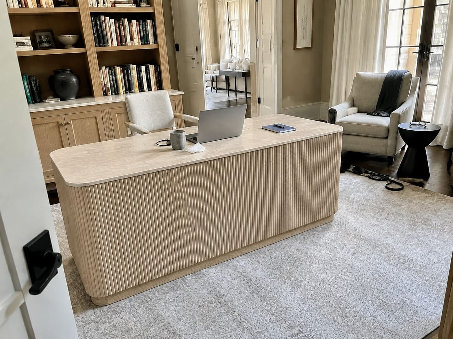 Customer photo review of Ethenra Emperador 7-Drawer Desk