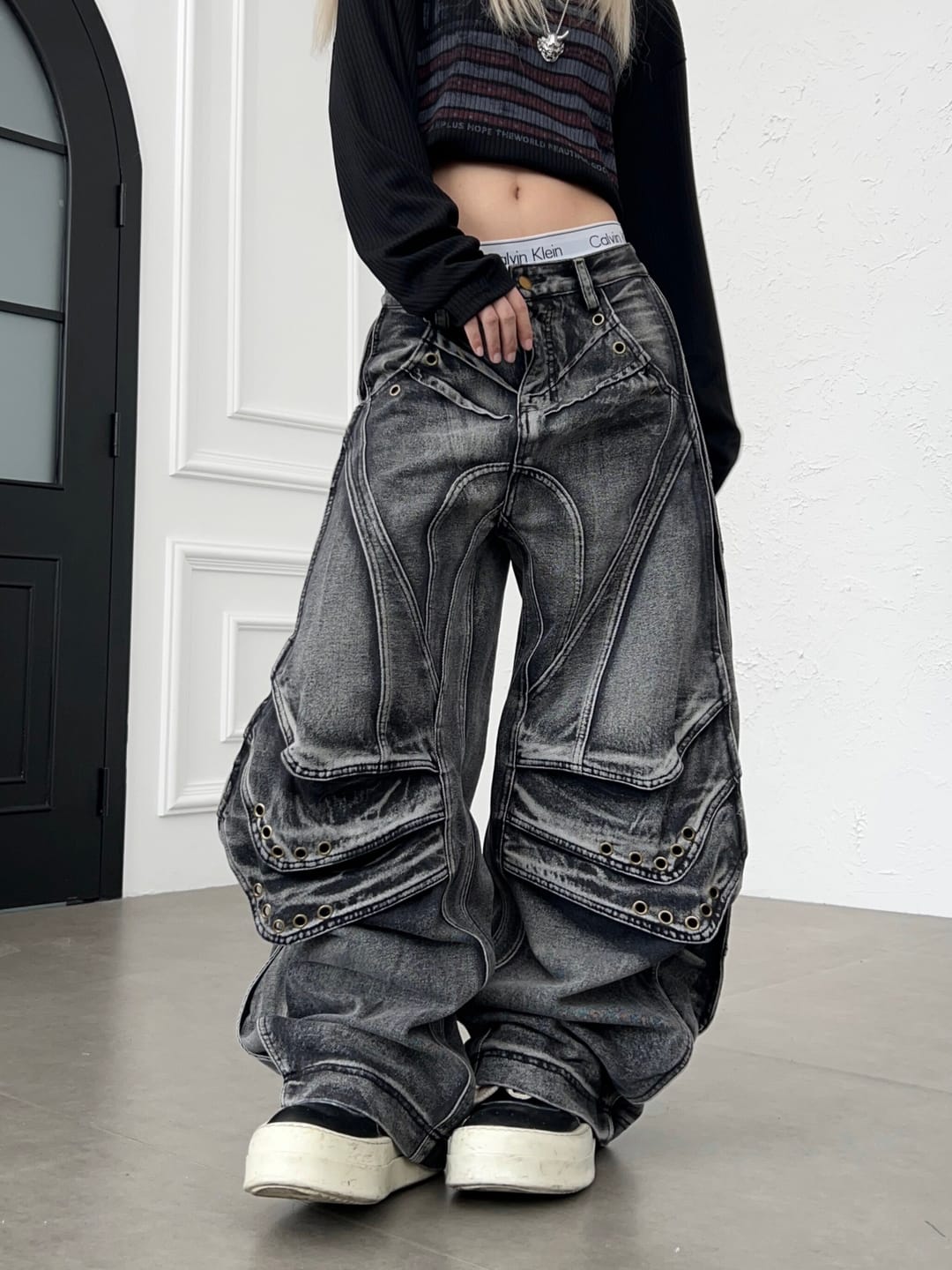 Customer photo review of Distressed Baggy Wide-Leg Jeans
