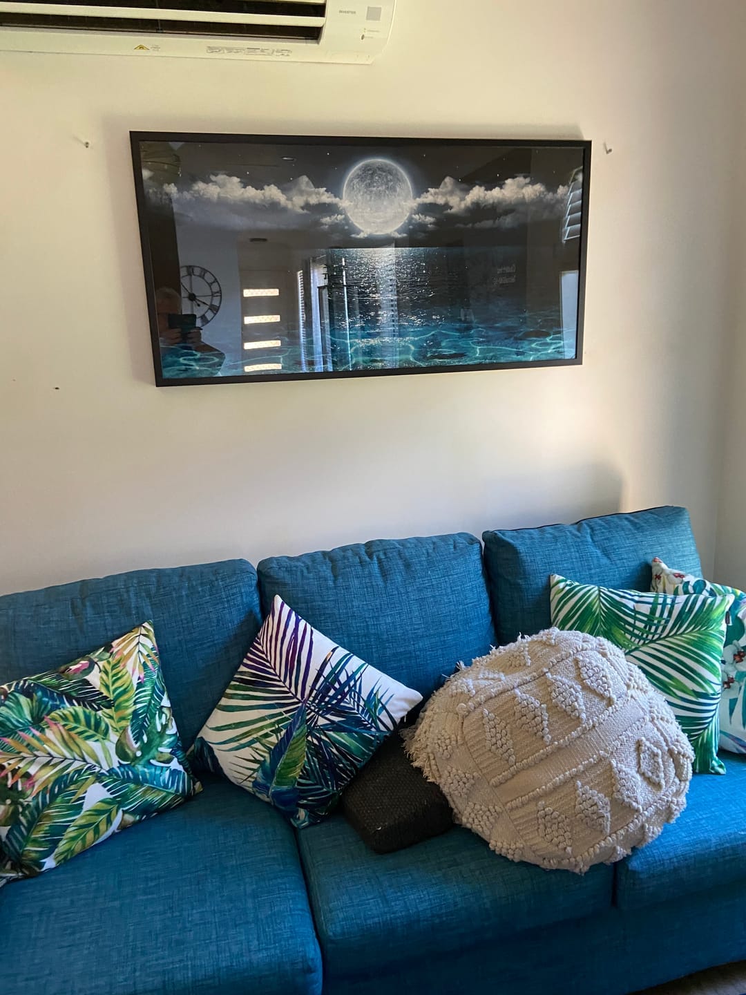 Customer photo review of CANVAS - Kurama