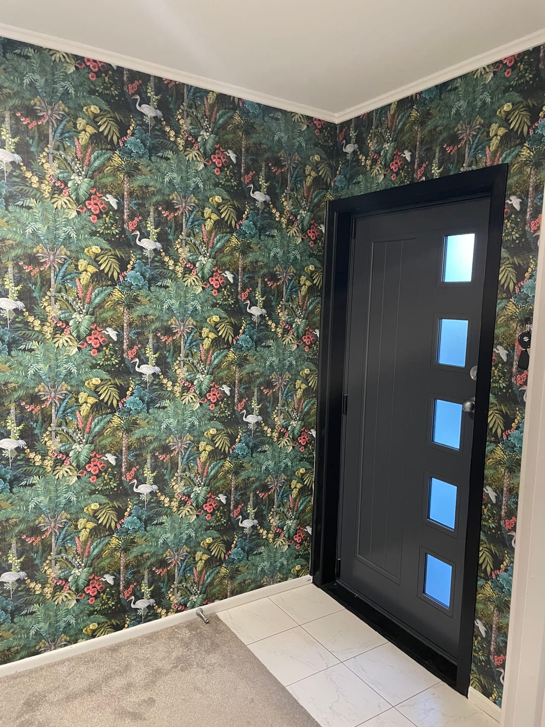 Customer photo review of Masoala Wallpaper – Black