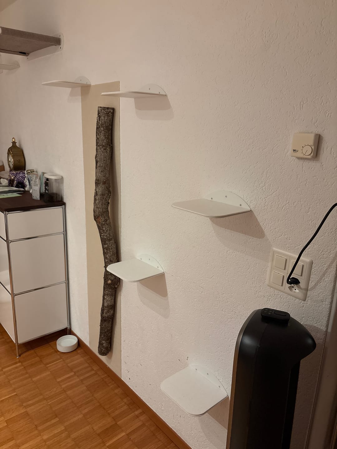 Customer photo review of STYA Katzen Kletterwand | Katzen Treppe WL140 | Mit 3 Stufen