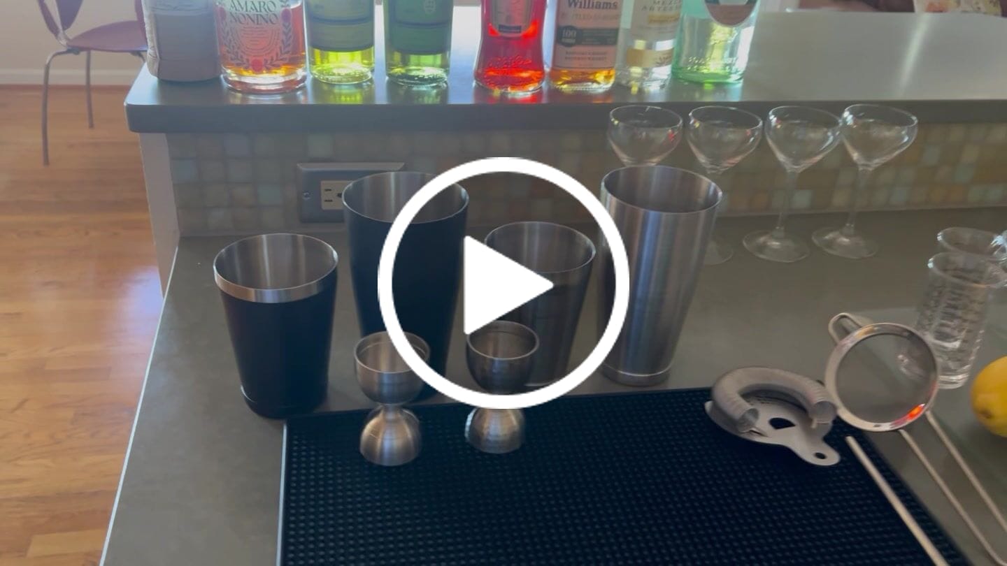 Customer video review of Cocktail Shaker Tins