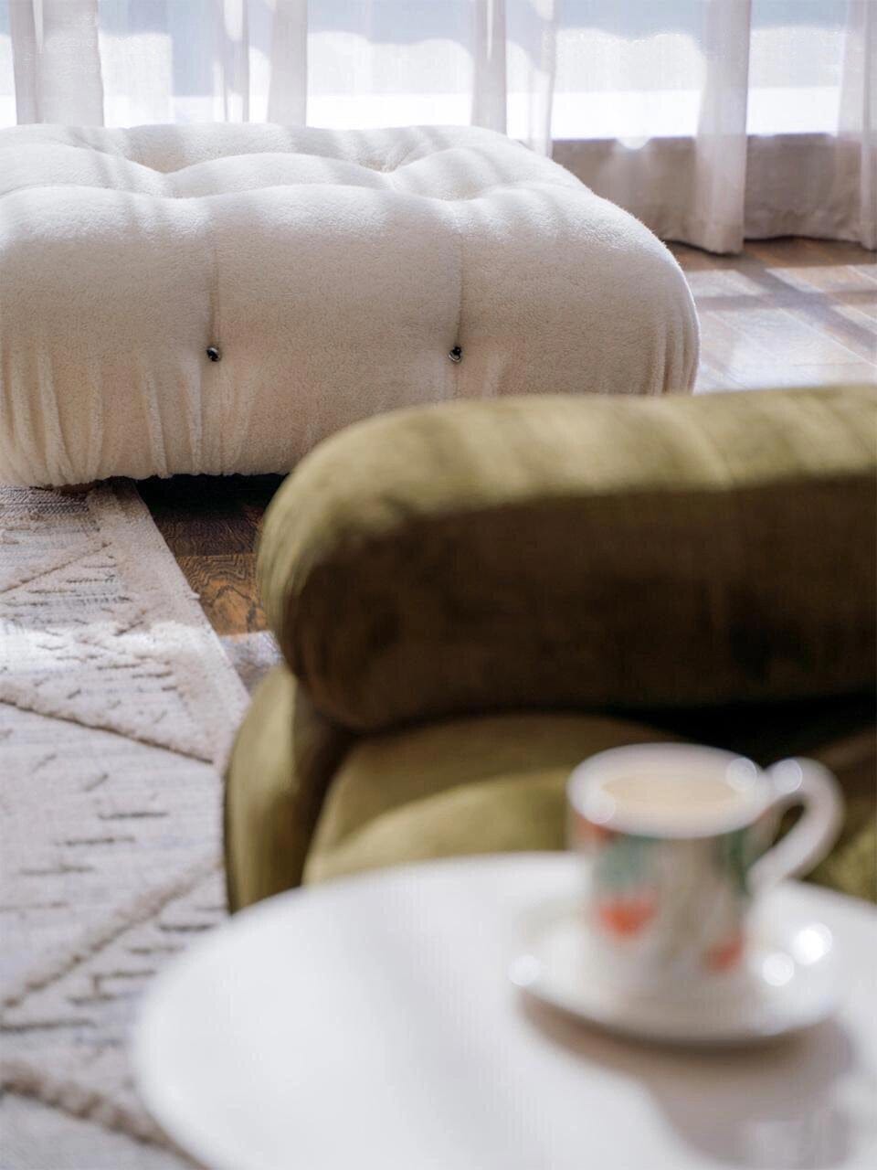 Customer photo review of Hiksnra Sofa 3 Seater | Vacuum Packed Compression Sofa