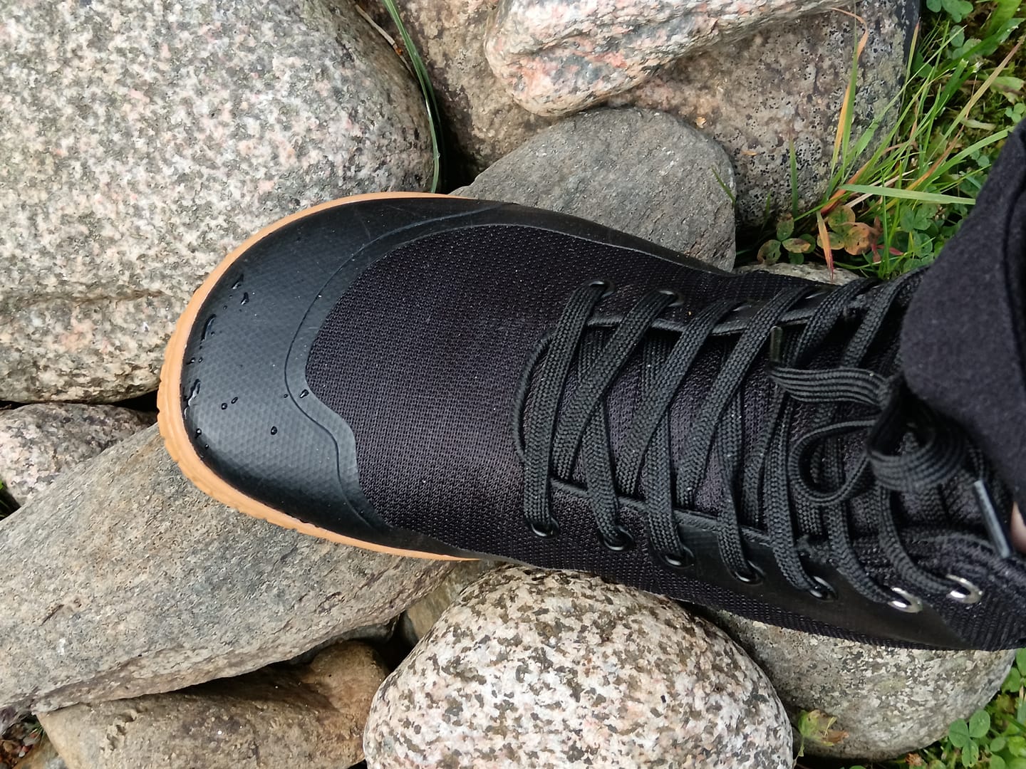 Customer photo review of Vaistoa Tuohi 2 -paljasjalkaretkeilykengät