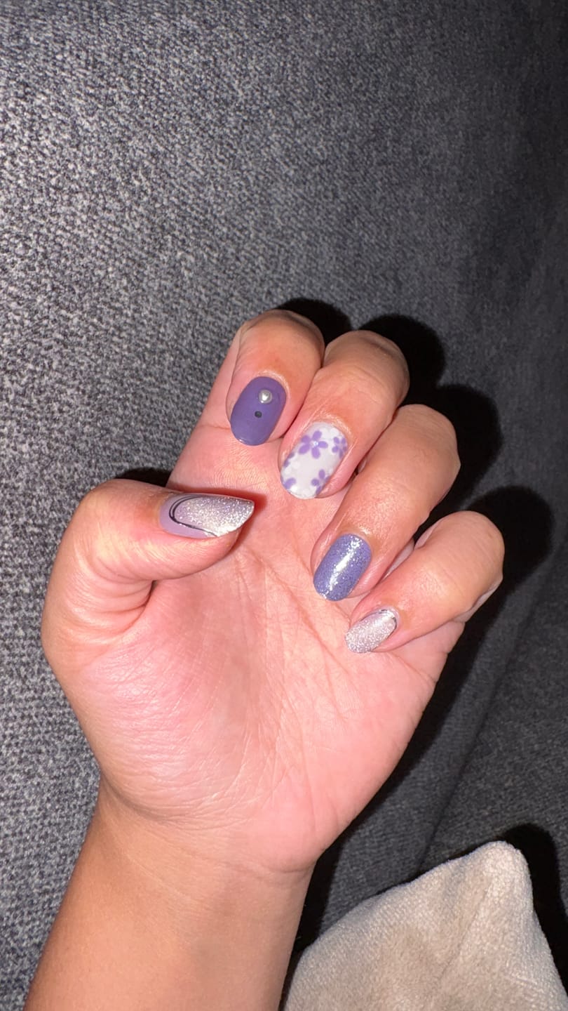 Customer photo review of N Violet Wave Jel Tırnak 30 Adet, 2 Kullanım