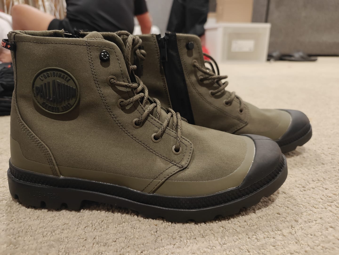 Customer photo review of 74066-309-M | PAMPA RCYL LT+WP+ZIP | OLIVE NIGHT