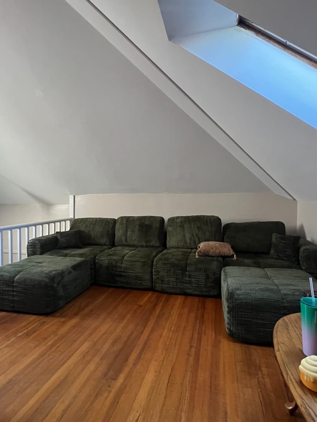 Customer photo review of InnovarHome Elara Grid-Tufted Modular Sofa