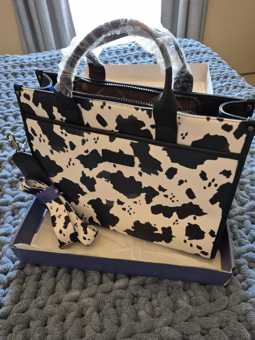 Customer photo review of Wrangler Laptop Tote Bag
