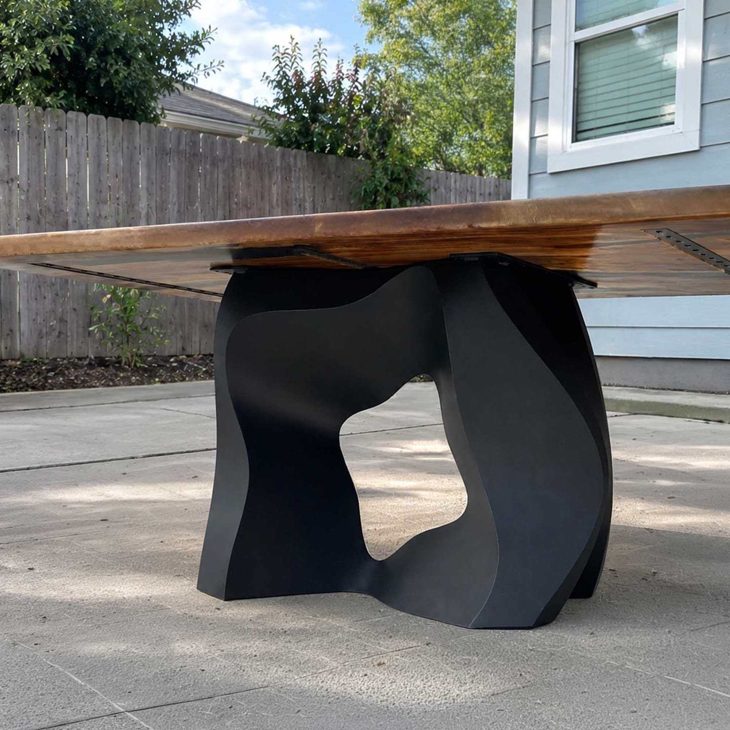 Customer photo review of Dining Table with Metal Table Base for Rectangular Top - 503 Rocky
