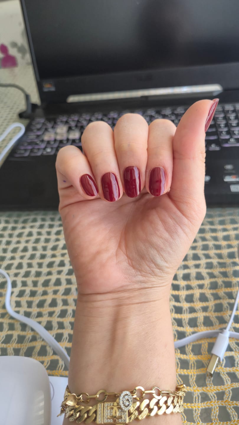 Customer photo review of N Classic Burgundy Jel Tırnak 30 Adet, 2 Kullanım