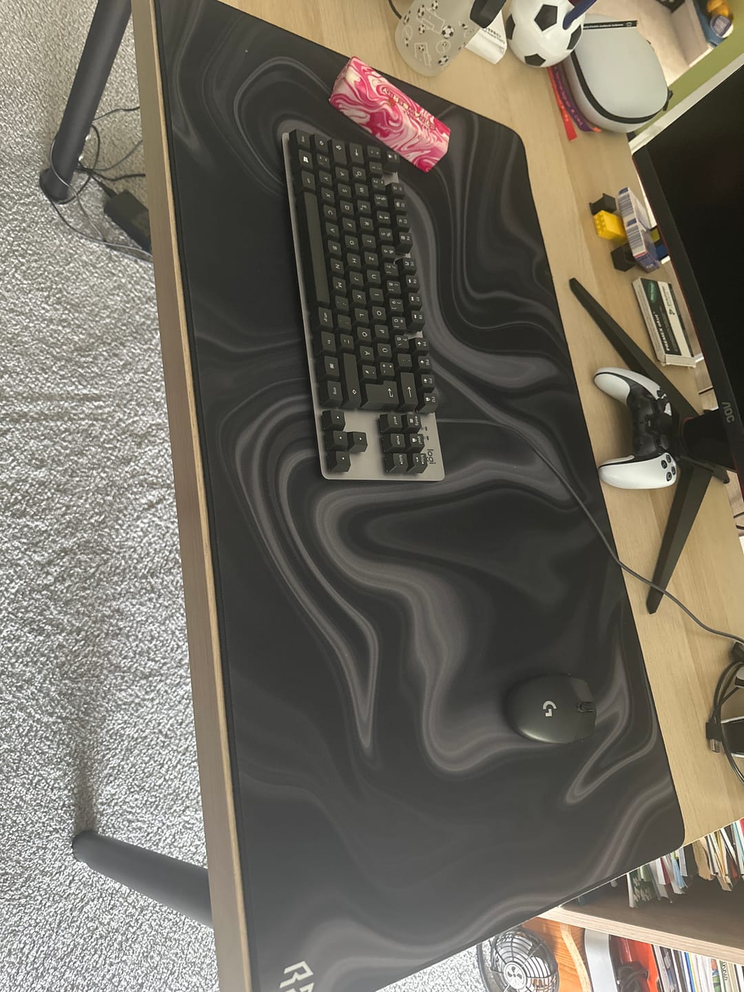 Customer photo review of RZ Mousepad Liquid Black