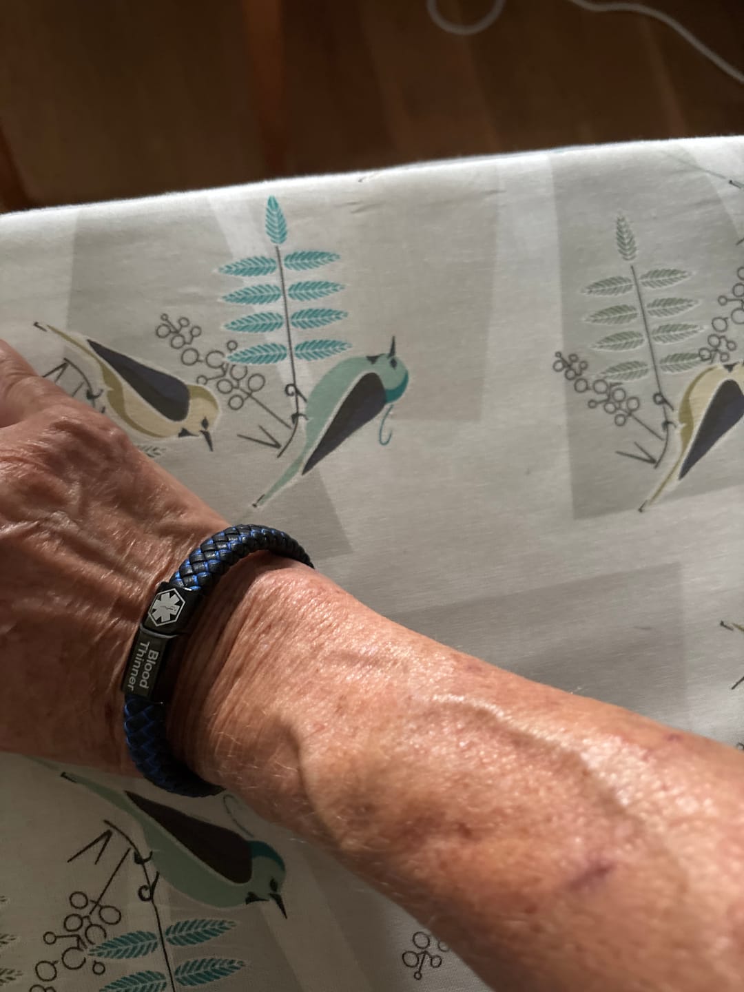 Customer photo review of Medicinskt varningsarmband