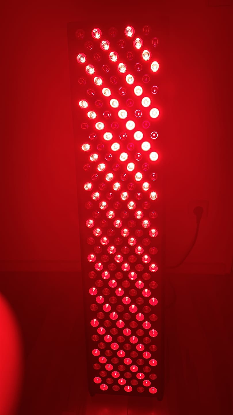 Customer photo review of Koanna® Luma1000™ – Kraftvolles, mittelgroßes Rotlicht-Panel