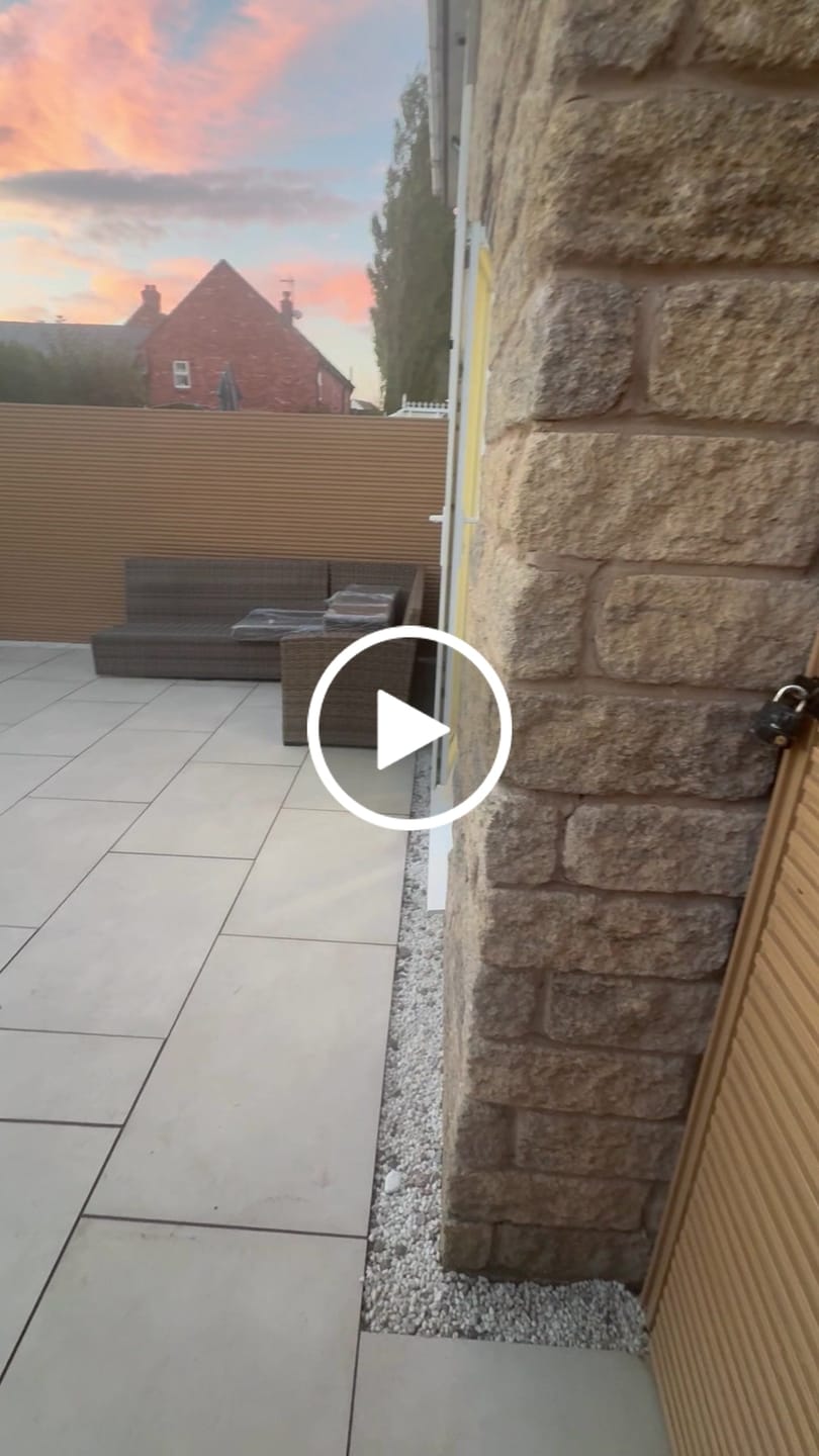 Customer video review of Next or Named Day Delivery Surcharge