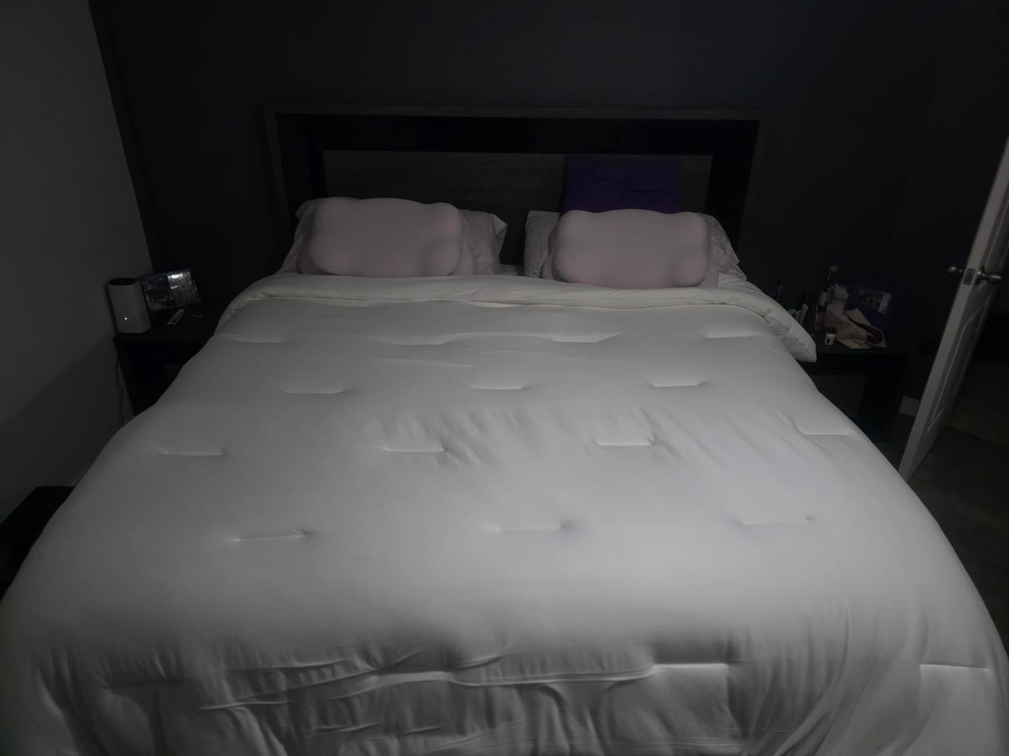 Customer photo review of MarshMellow Comforter