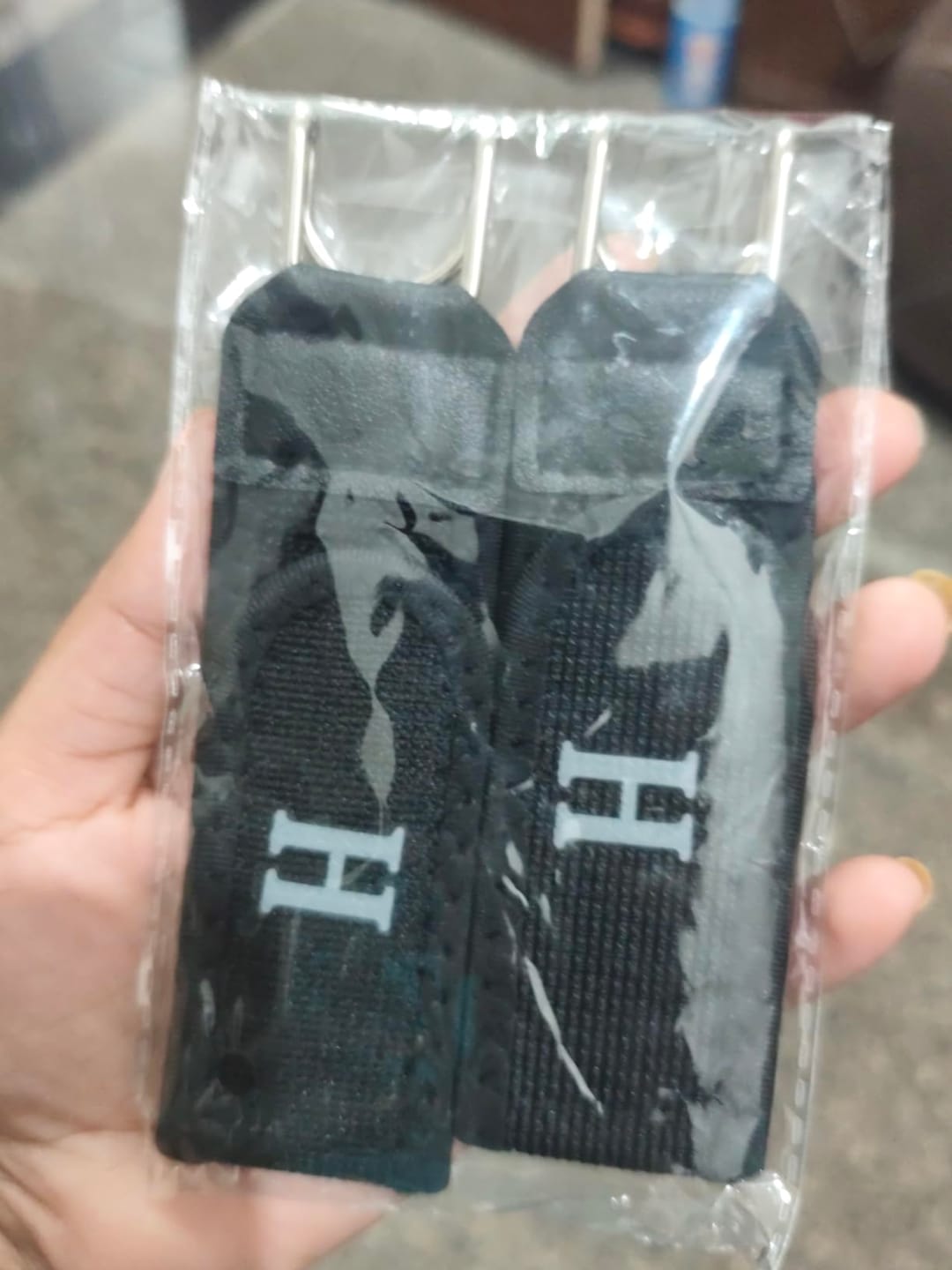 Customer photo review of Buckle Less Belt (Pack of 2)