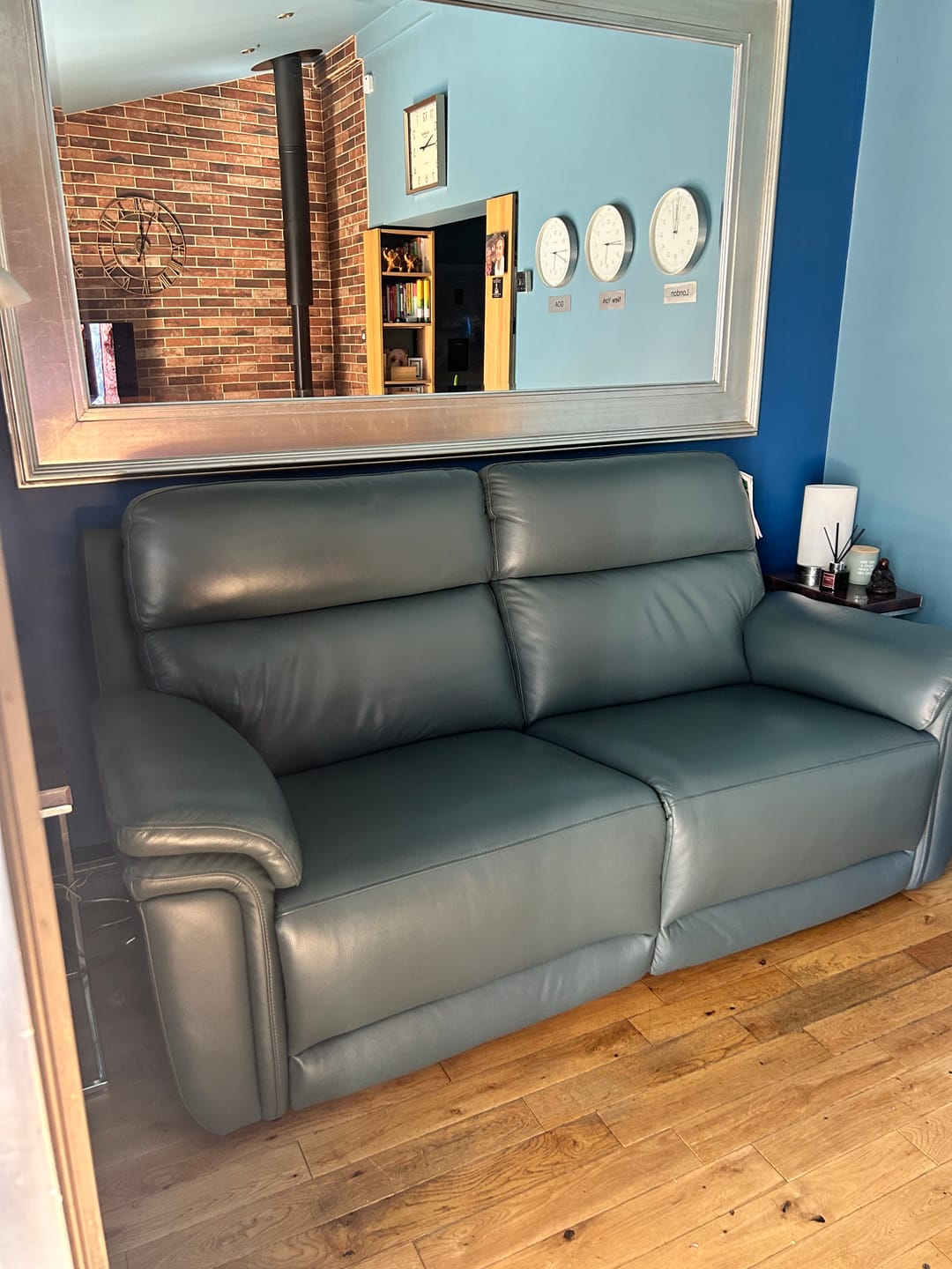 Customer photo review of Maer Leather 3 Seater Power Reclining Sofa, Teal