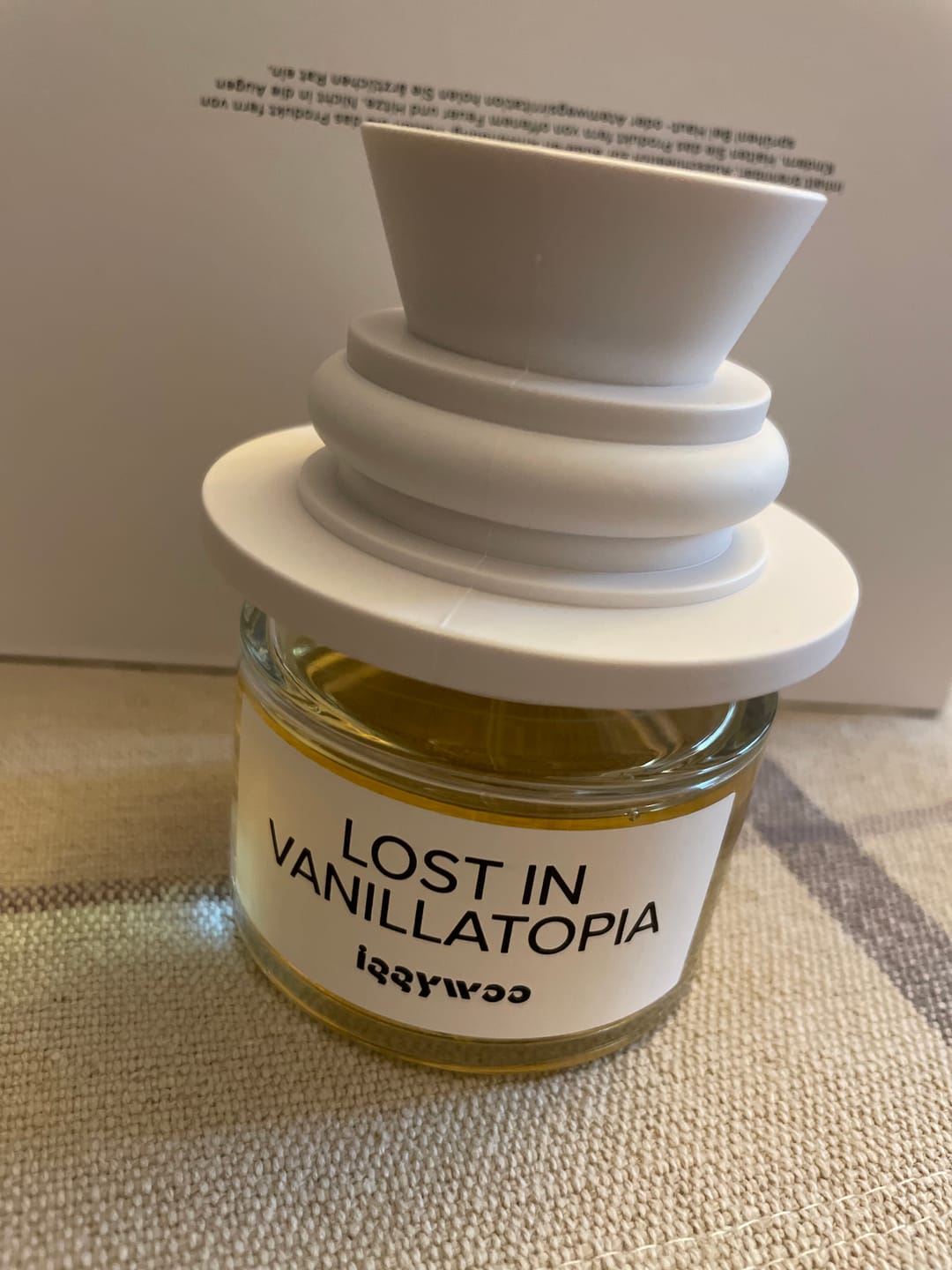 Customer photo review of Lost In Vanillatopia – Iggywoo – med vanilj, amber & mysk | FABLAB