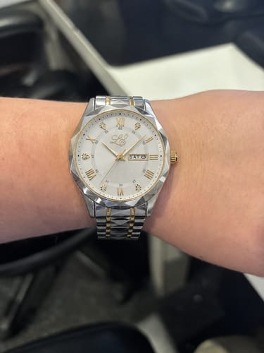 Customer photo review of Looking Sharp® Venissieux