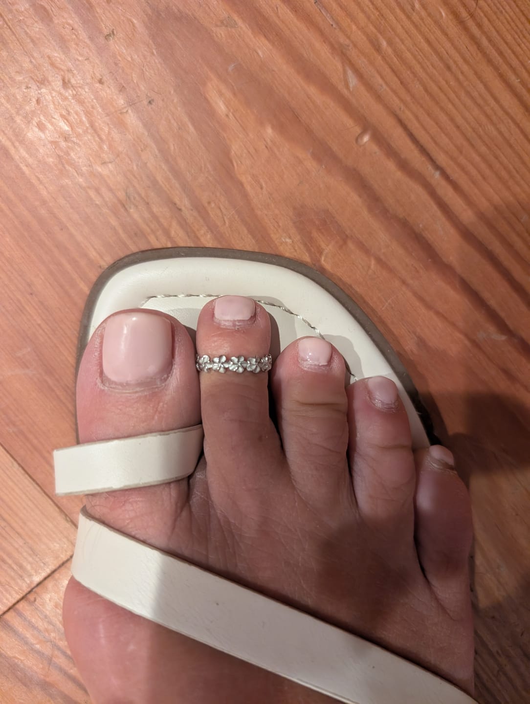 Customer photo review of Adjustable Flower Lei Eternity Toe Cuff Ring - 925 Sterling Silver