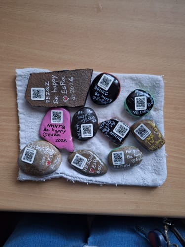 Customer photo review of QR Codes voor de Happy Stone App