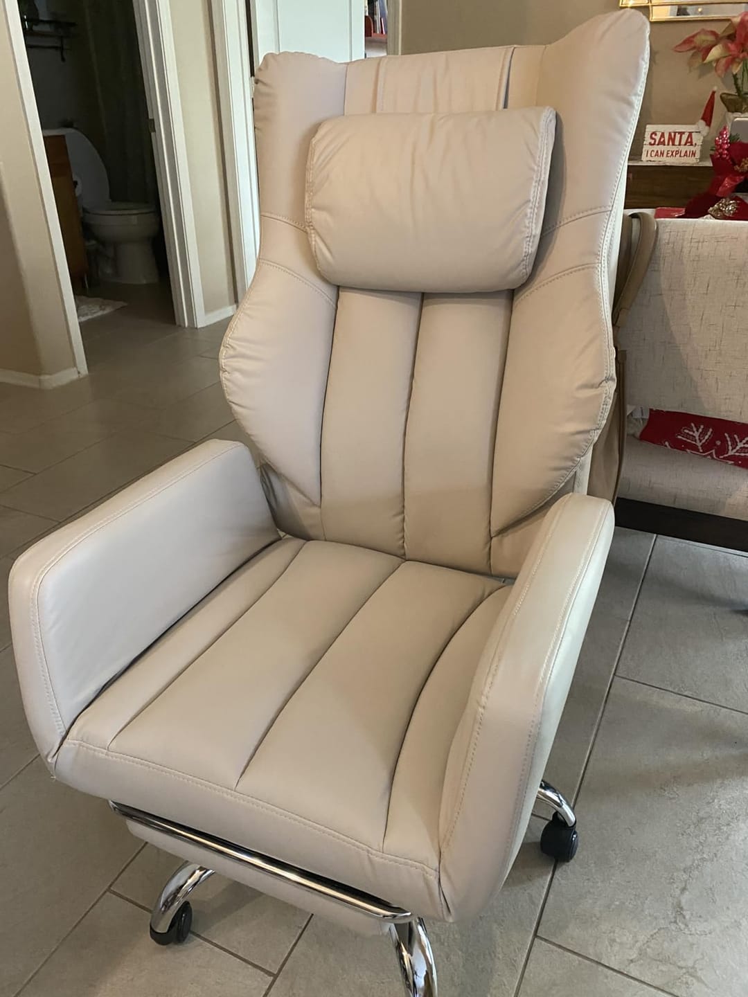 Customer photo review of HOMREST Cloud Cross Legged Office Chair with Footrest,Leather Big and Tall Executive Ergonomic Chair,155° Reclining Computer Wide Desk Chair, Beige