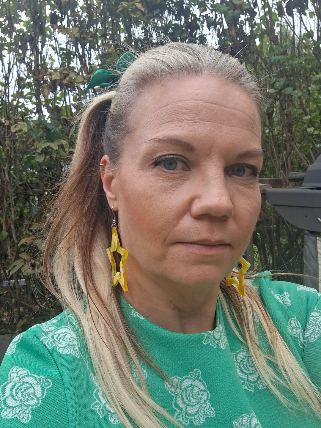Customer photo review of Överi Bling Tähti korvikset