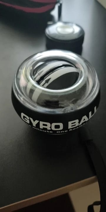 Customer photo review of Gyroball