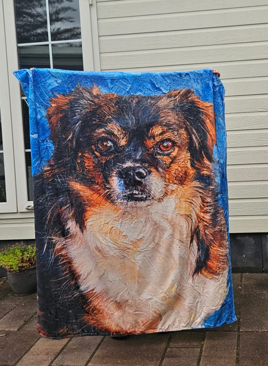 Customer photo review of Personalized Oil Painting Style Pet Photo Soft Throw Blanket with Name Home Decor Birthday Pet Memorial Gift for Pet Lovers