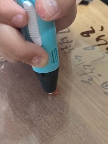 Customer photo review of Bolígrafo 3D Mágico LovelyKids™