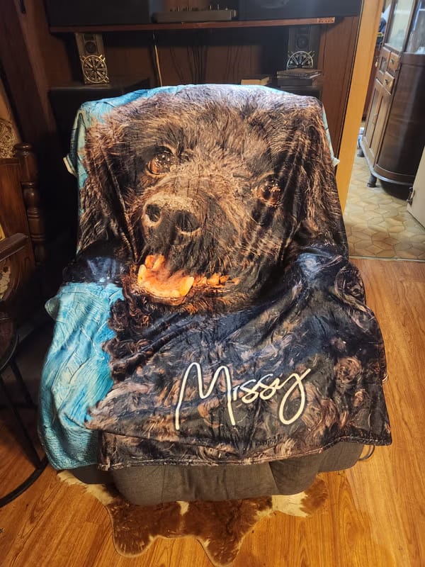 Customer photo review of Personalized Oil Painting Style Pet Photo Soft Throw Blanket with Name Home Decor Birthday Pet Memorial Gift for Pet Lovers
