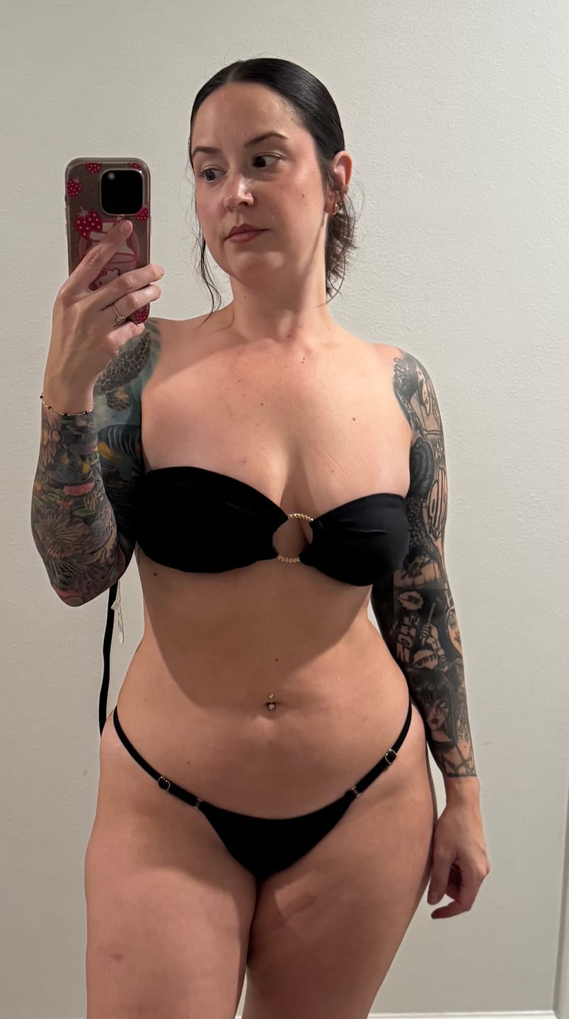 Customer photo review of LUCIA Bandeau Top Obsidian