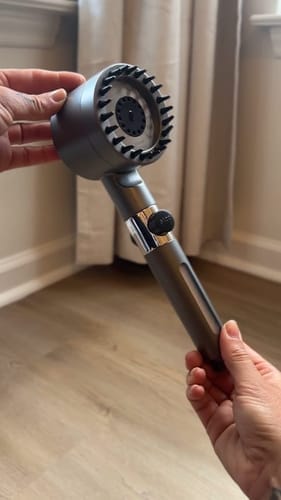 Customer photo review of Transforma tu Pelo, tu Piel y tu Ducha con Hydrova™